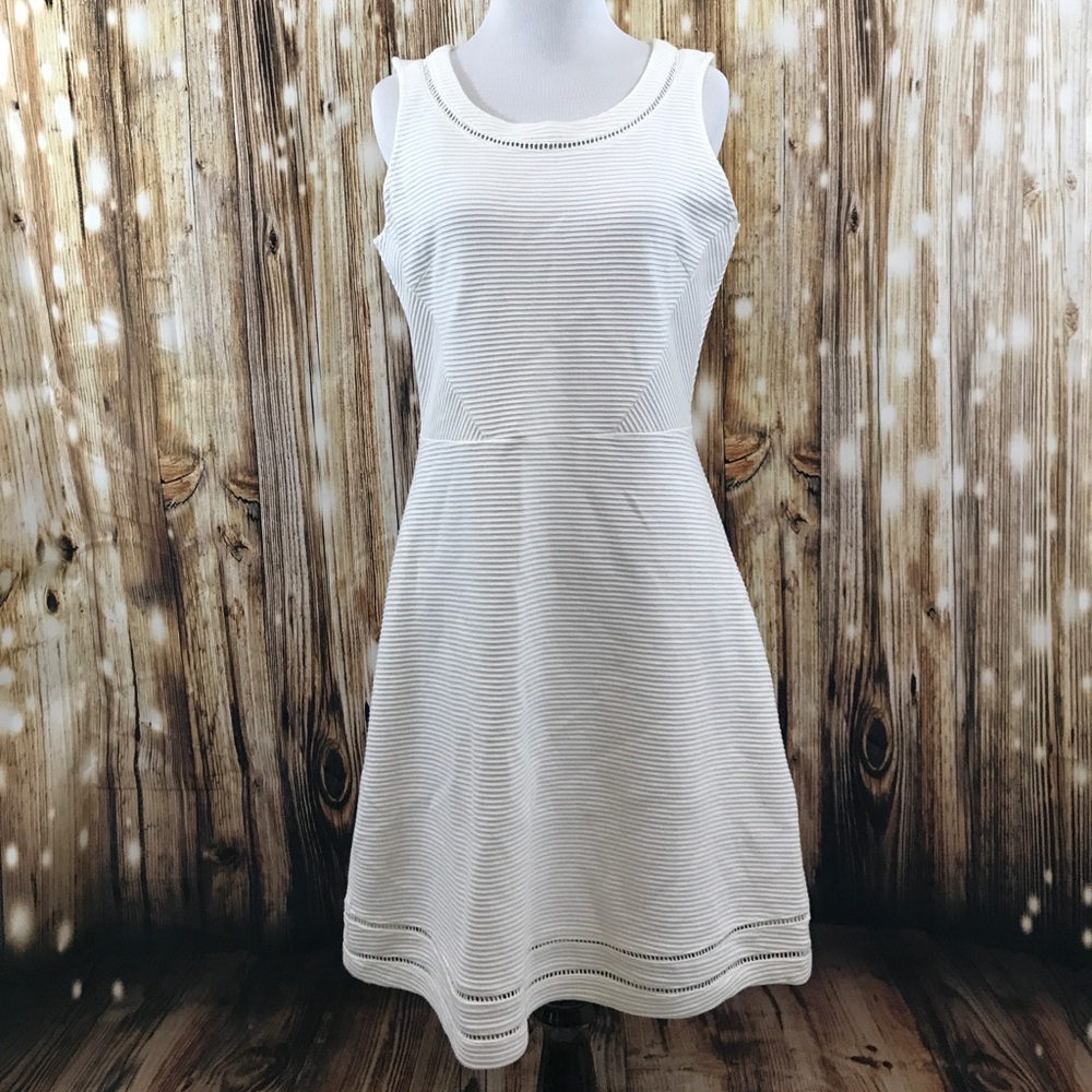 Brooks brothers white cutout sleeveless dress